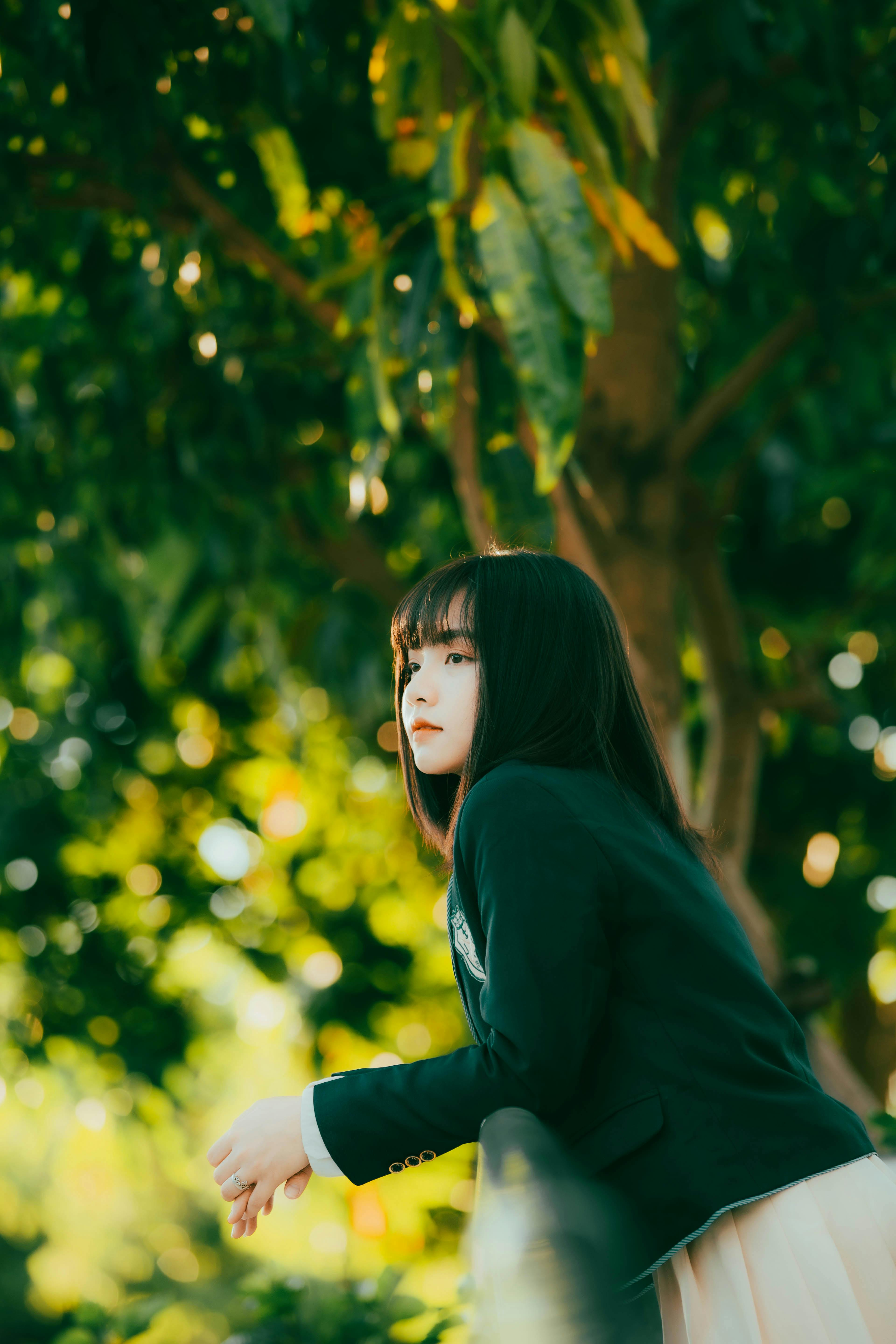 推荐影片海报风格图：quy nguyen