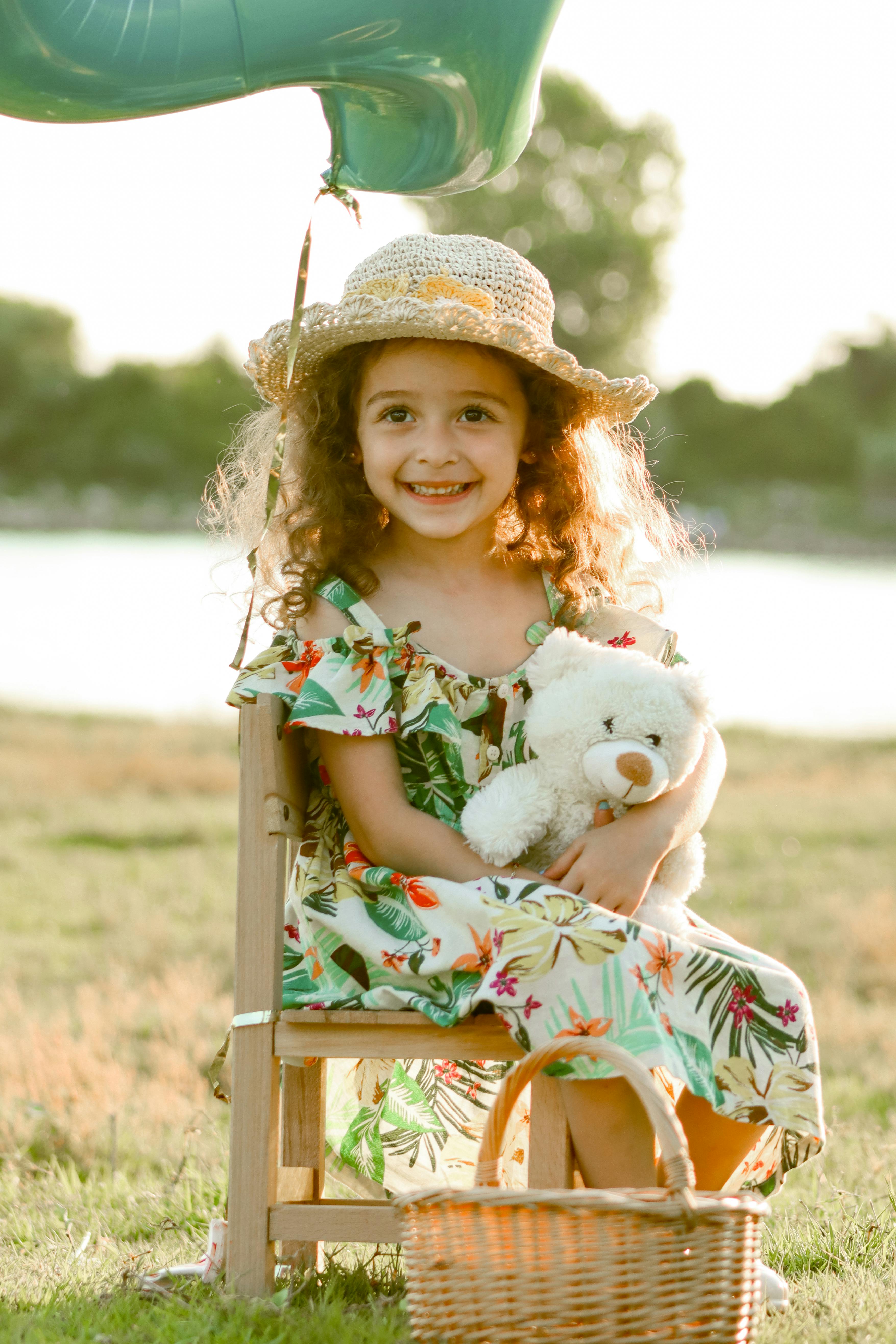 《霓虹裁线人》海报