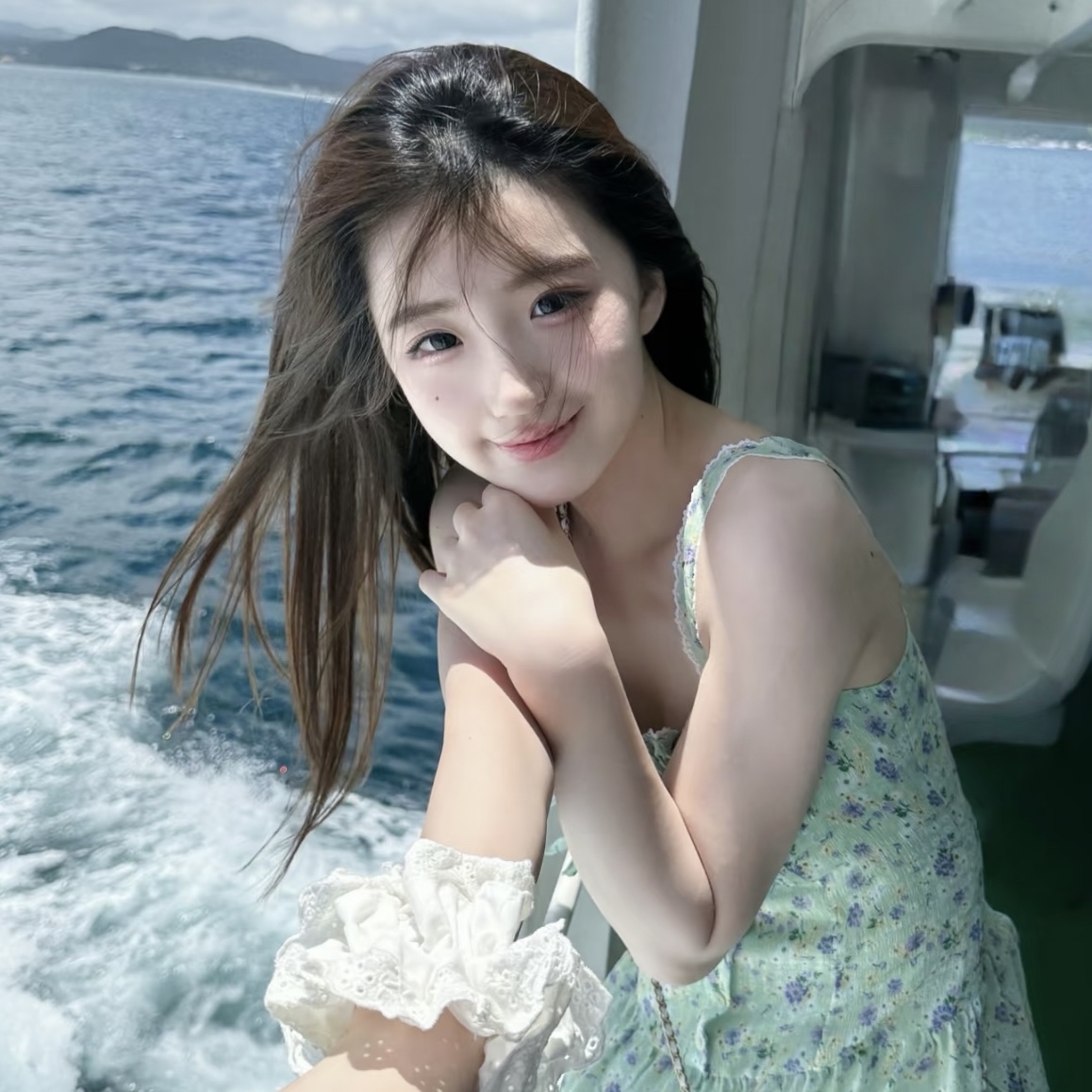 女子打开双腿让❌男子🔞爽㊙️